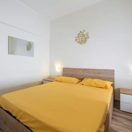 Atlantic House Apartment Cagliari Ngoại thất bức ảnh